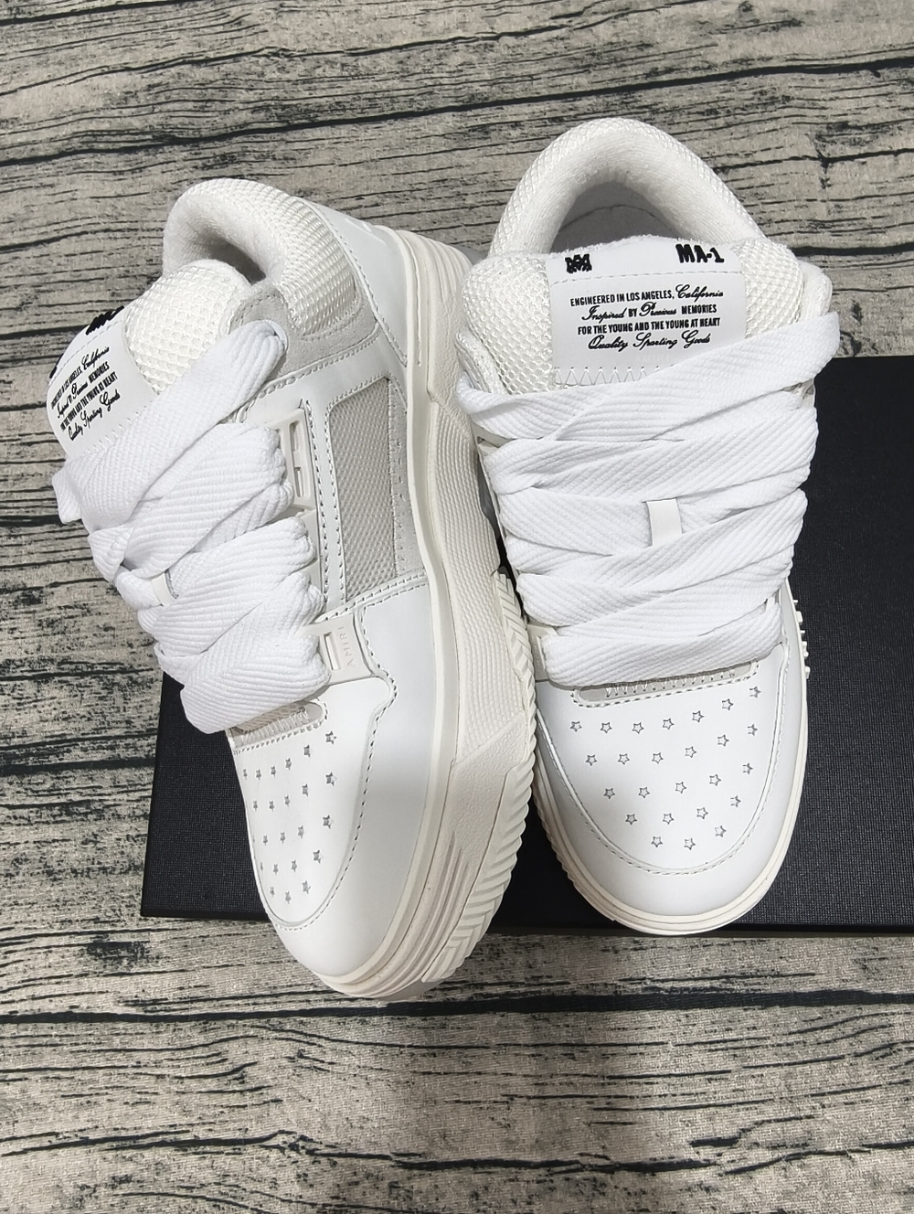 AMIRILeather MA-1 Low-Top Sneakers - Picture 8 of 12